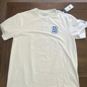 Vineyard Vines Boston Strong Shirt size S